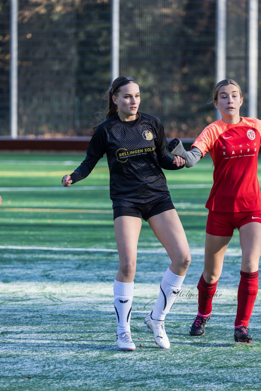 Bild 268 - wBJ VfL Pinneberg2 - Eimsbuttler TV 3 : Ergebnis: 5:0